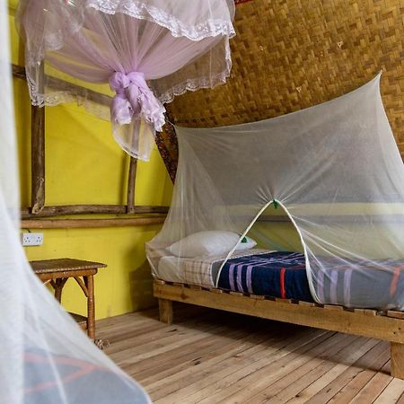 Kalitusi Nature Resort Fort Portal Экстерьер фото