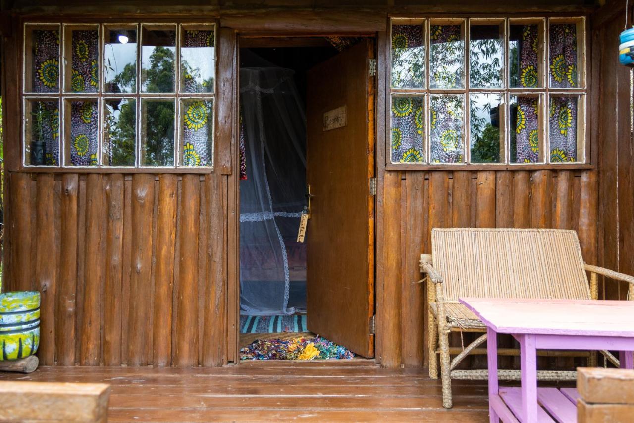 Kalitusi Nature Resort Fort Portal Экстерьер фото